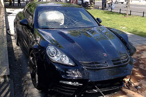 Mansory Porsche Panamera Crash Mansory Porsche Panamera Crash
