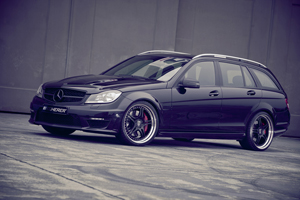Kicherer Mercedes-Benz C63 T Supersport