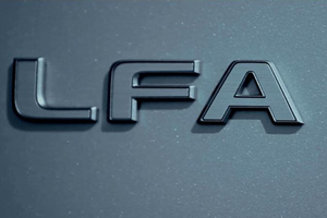 Watch this Lexus LFA blast through Road Atlanta – Video