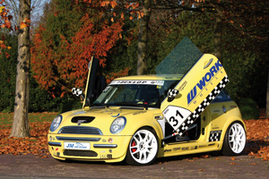 The JM CarDesign Mini One 1.6 Show Car is all about Looks