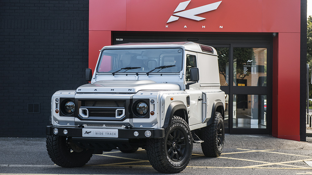 Silver Land Rover Defender Silver Land Rover Defender