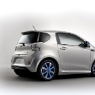 Limited Edition Aston Martin Cygnet & colette