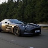 aston-martin-one77-2