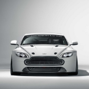 aston-martin-vantage-gt4-1