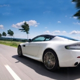 Aston Martin Vantage N420