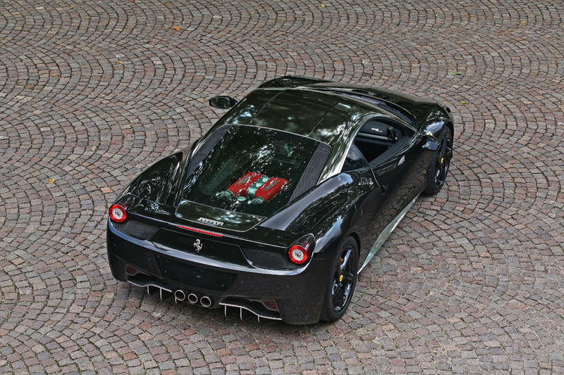 Ferrari 458 full wrapped in gold chrome w/ custom design b…