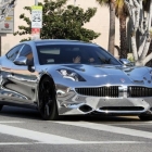 Justin Bieber\'s Chrome Fisker Karma