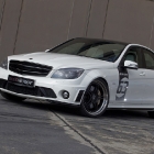 Kicherer Mercedes-Benz C63 AMG White Edition