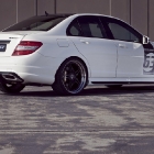 Kicherer Mercedes-Benz C63 AMG White Edition