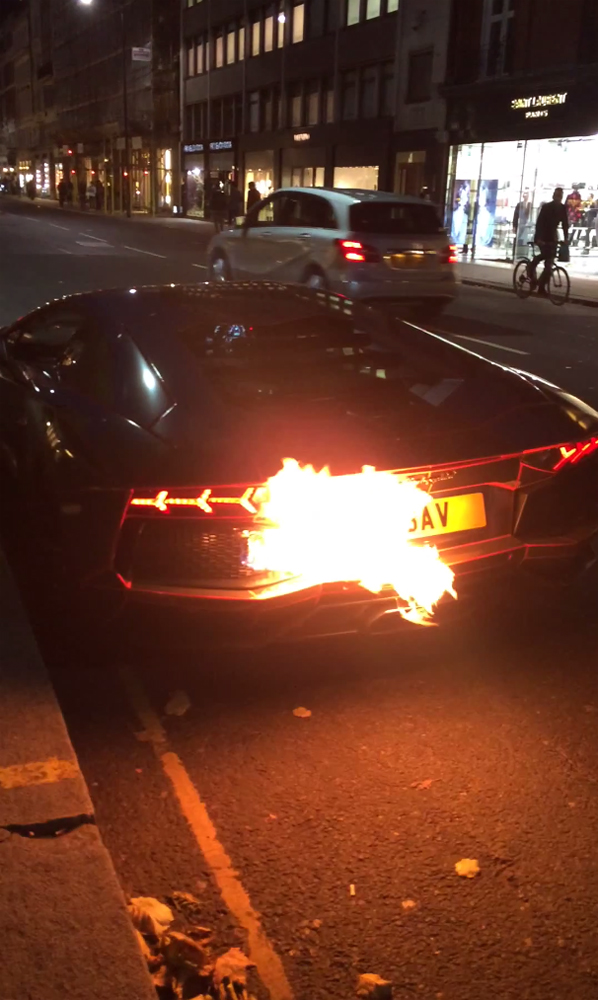 Watch this Lamborghini Aventador Light Itself on Fire